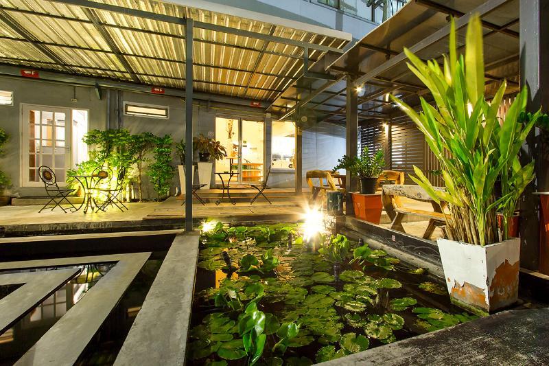 D Varee Xpress Makkasan Hotel Bangkok Eksteriør billede